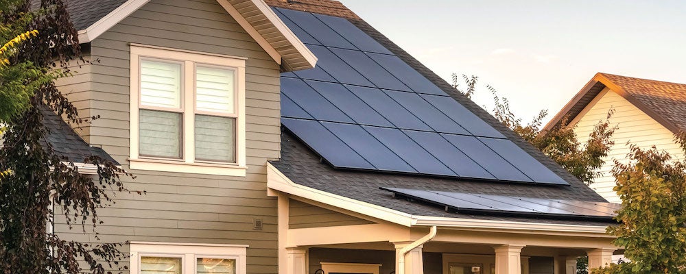 Quiero poner placas solares en casa: ¿cómo puedo hacerlo?